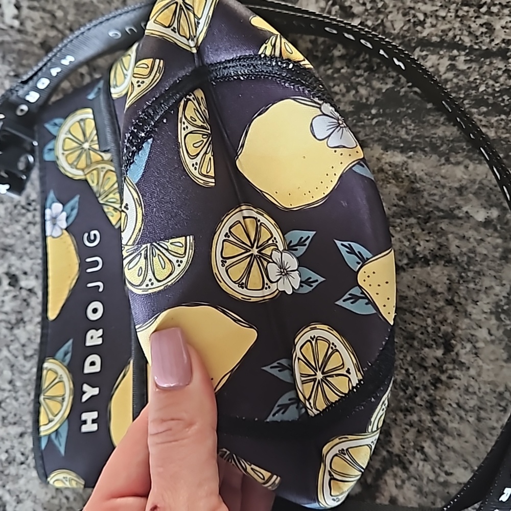 NEW HydroJug sleeve - Picture 2 of 5
